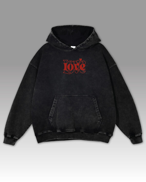 Bluza oversize z kapturem <br>Haft czerwone LOVE <br>Efekt sprania